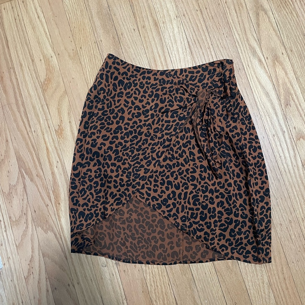 Good American cheetah skirt